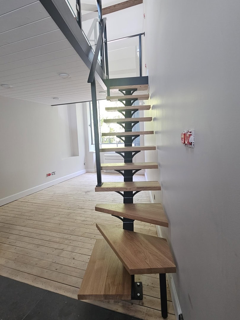 escalier bois métal avec garde corps