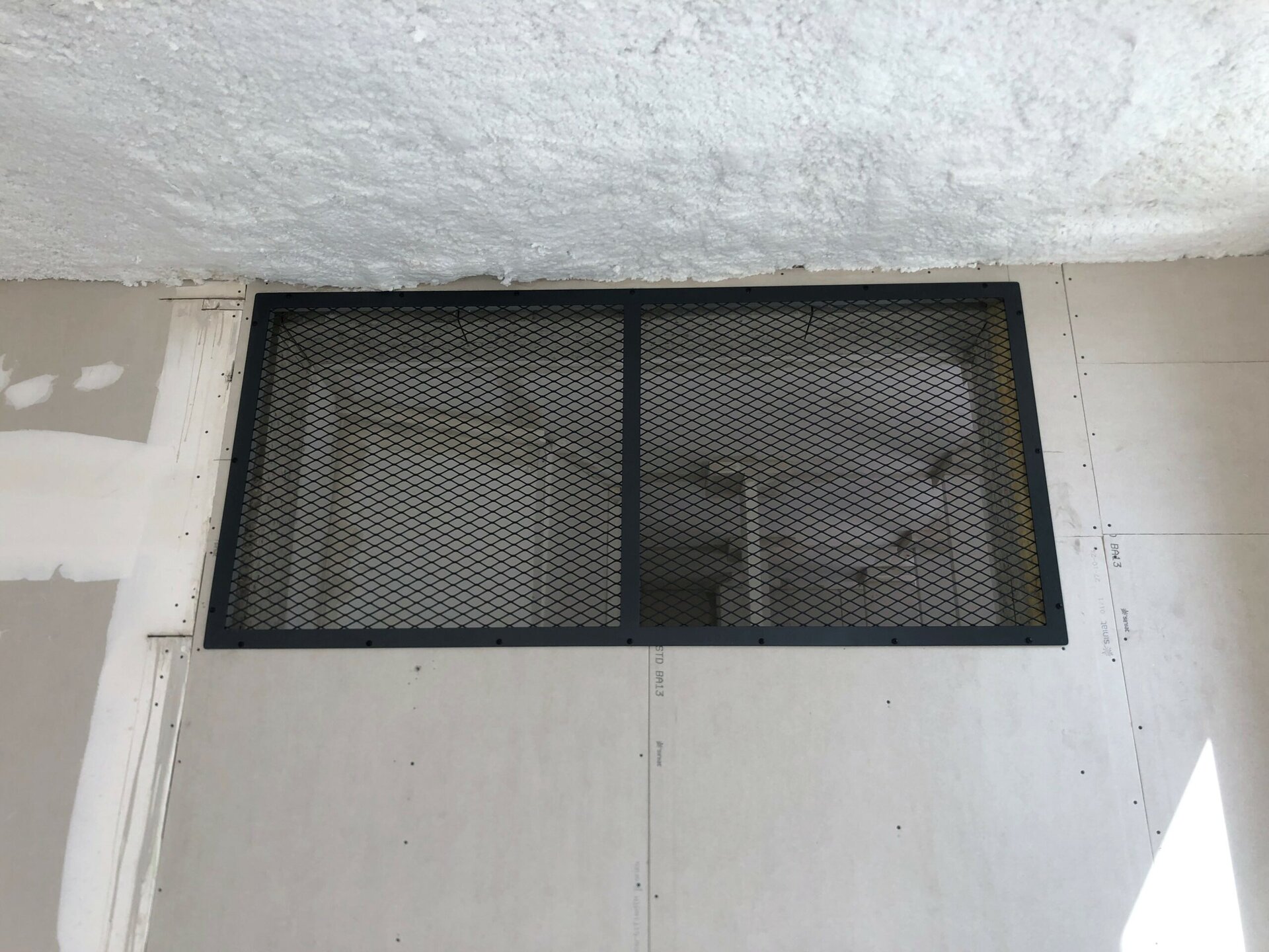 Grille Bat Spring Grenoble