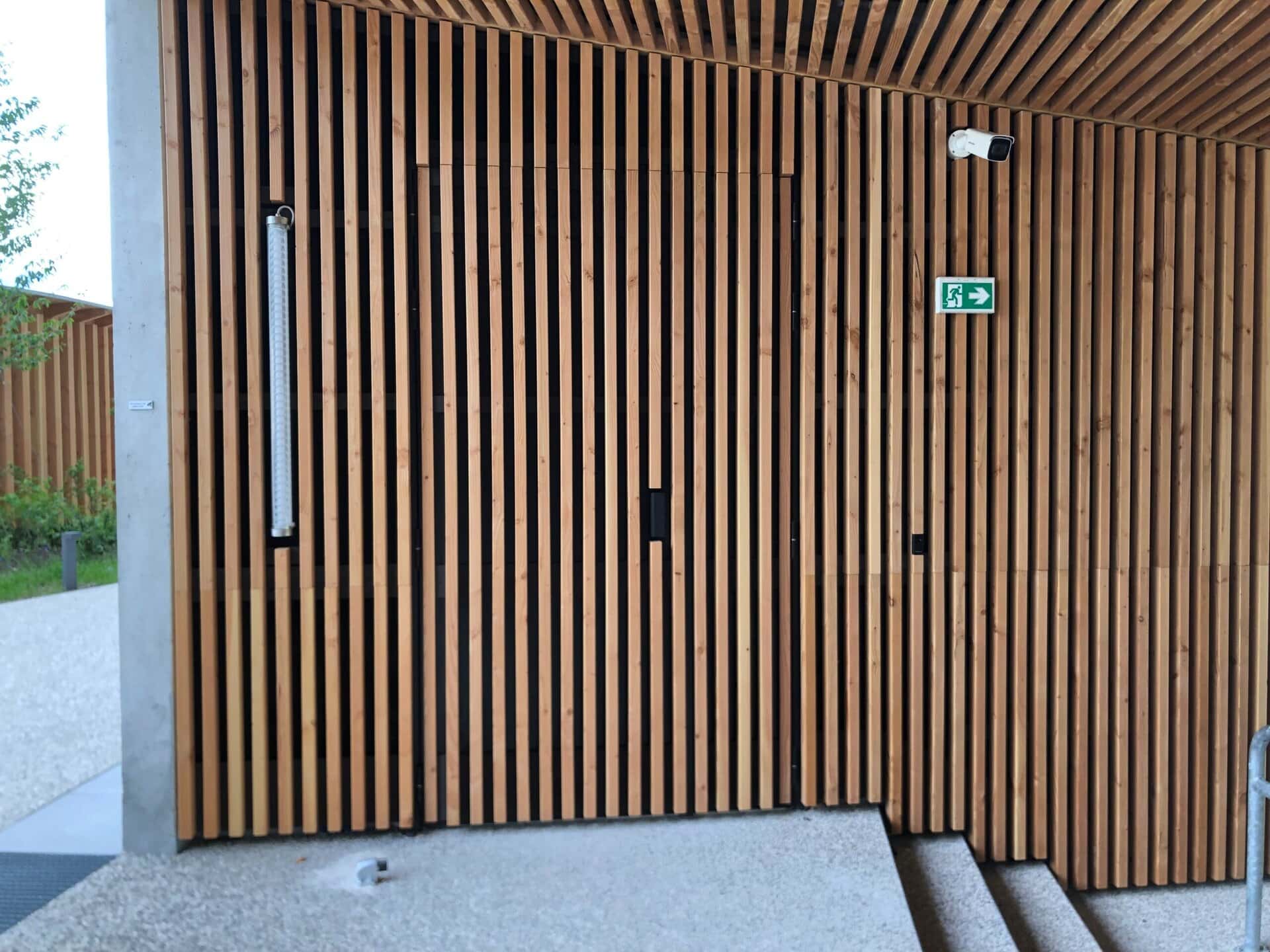 Porte intégrée Bat Spring Grenoble